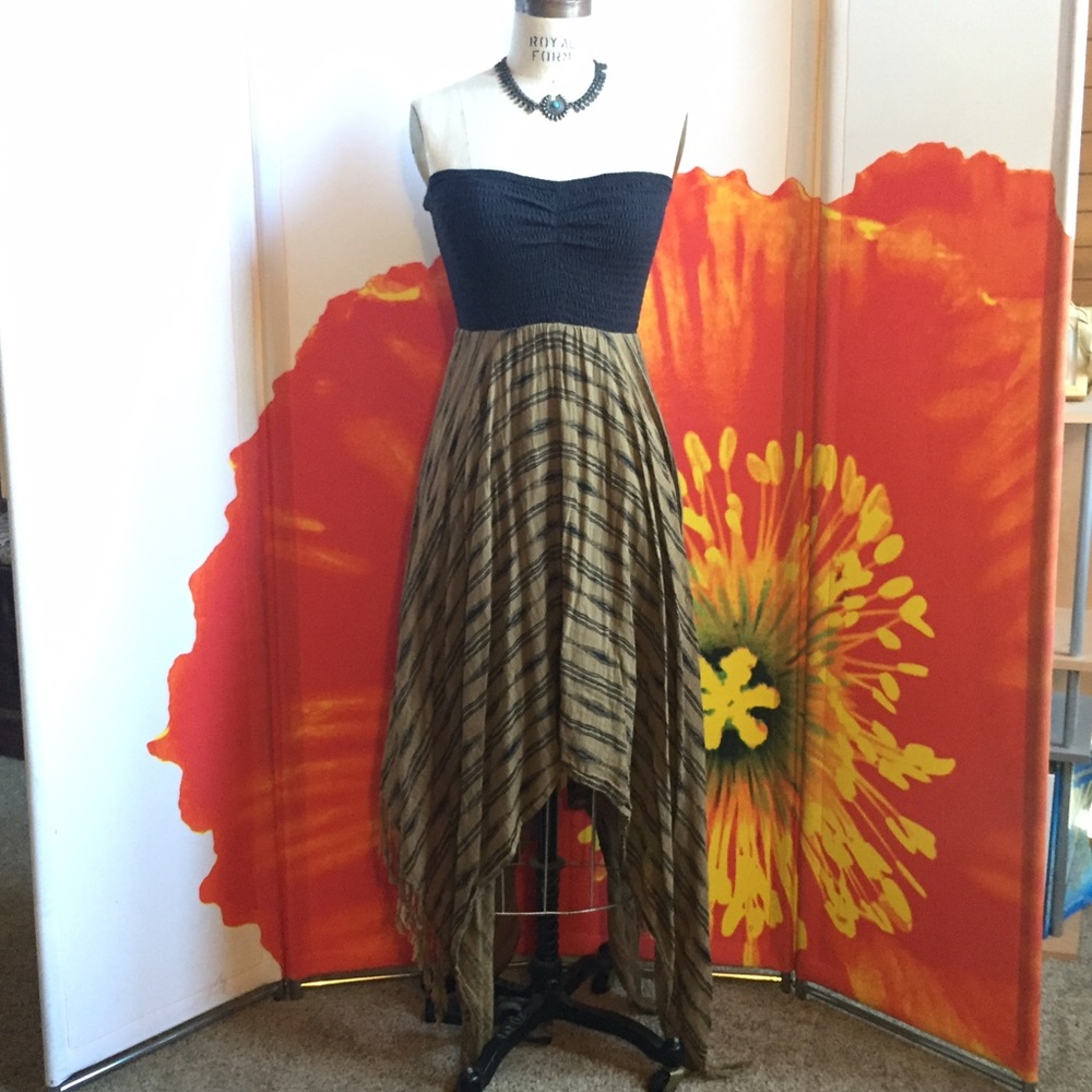 COPY - Billabong strapless handkerchief dress